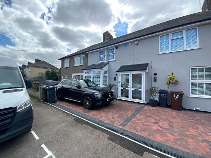 3 Bedroom Terraced House To Rent In Fitzstephen Road, Dagenham, London, RM8