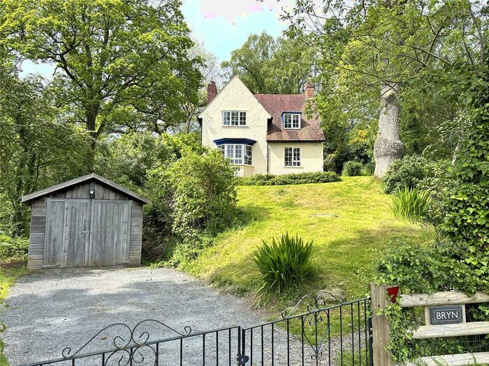 3 Bedroom Detached House For Sale In Ty Bryn, Oakley Park, Llandinam, Powys, SY17