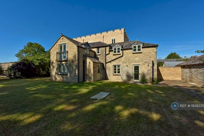 4 Bedroom Detached House To Rent In Tower Farm Cottages, Bicester, OX27