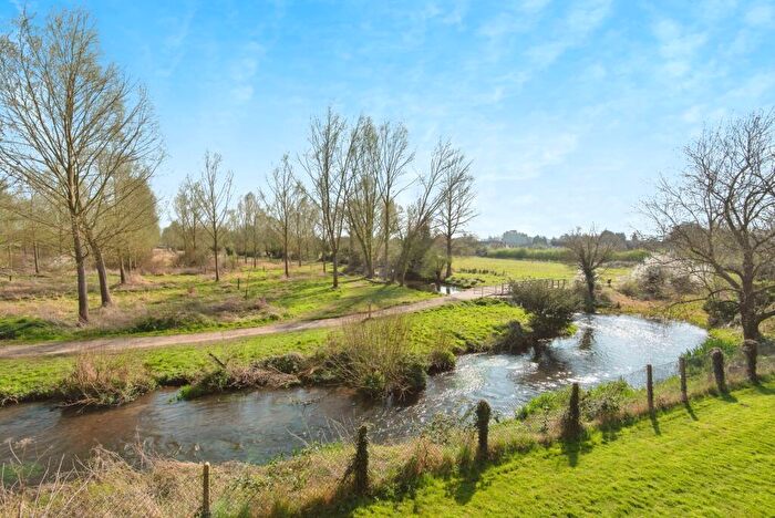 2 Bedroom Maisonette For Sale In Icknield Close, Ickleford, Hitchin, SG5