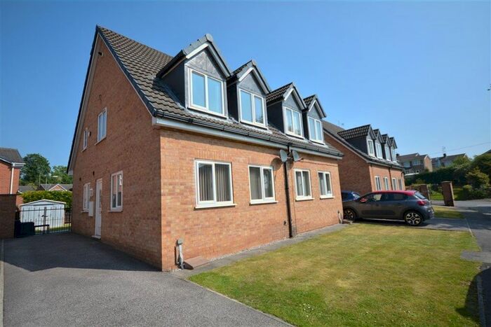 2 Bedroom Semi-Detached House To Rent In Dandy Mill Court, Pontefract, WF8