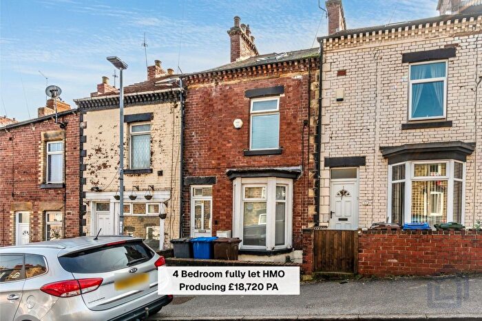 4 Bedroom Terraced House For Sale In Commercial Street, Barnsley, S70