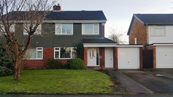 3 Bedroom Semi-Detached House To Rent In Westminster Park, Chester, CH4