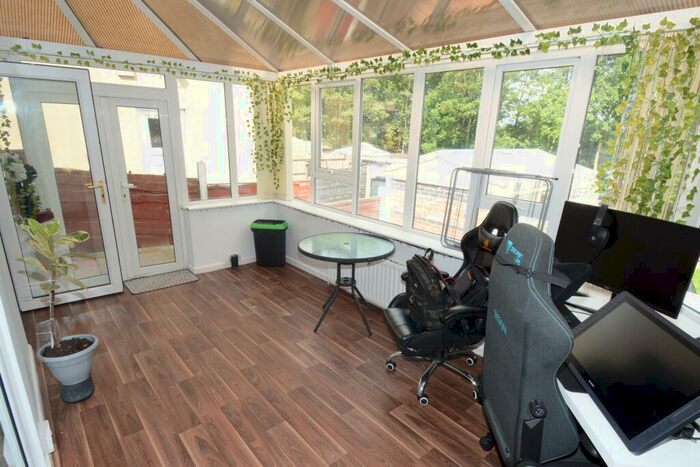 2 Bedroom Semi-Detached House For Sale In Parvet Avenue, Droylsden, M43