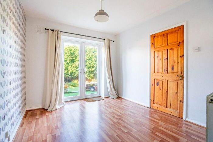 3 Bedroom Town House For Sale In Carr Lane, Acomb, York, YO26