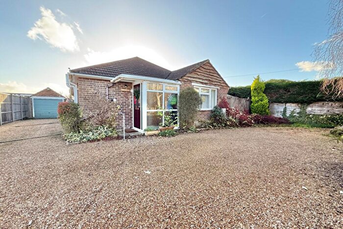 3 Bedroom Bungalow For Sale In Netley Road, Titchfield Common, PO14