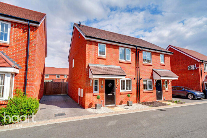2 Bedroom Semi-Detached House For Sale In Hawkins Close, Rivenhall, CM8