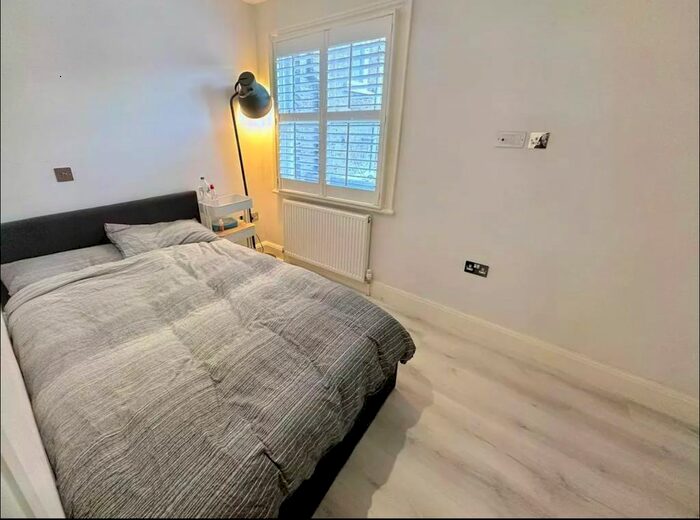 1 Bedroom Flat To Rent In Fulham Road, London, SW6