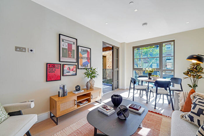 1 Bedroom Apartment For Sale In The Langdon, Poplar, E14
