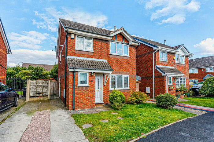 3 Bedroom Detached House To Rent In Ampney Close, Eccles, Manchester, M30