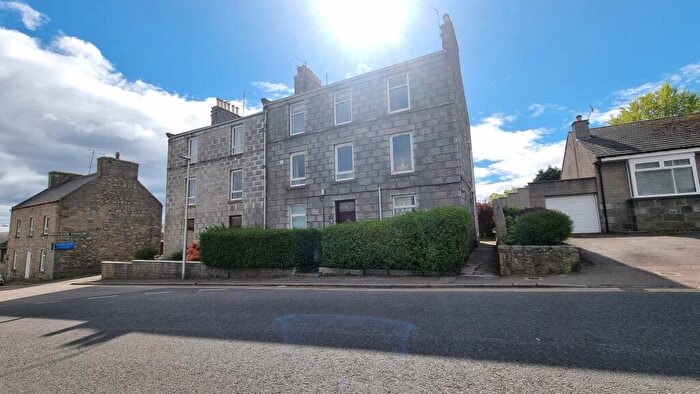 2 Bedroom Flat To Rent In Western Road, Hilton, Aberdeen, AB24