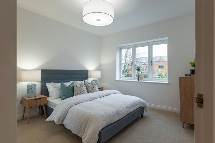 2 Bedroom Bungalow For Sale In Benfield Close, Northend, Southam, CV47