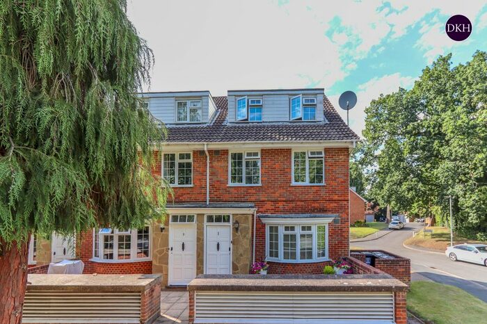 1 Bedroom Flat To Rent In Langley Road, Watford, Hertfordshire, WD17