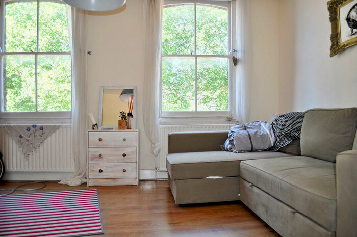 1 Bedroom Apartment To Rent In Columbia Road, London, E2