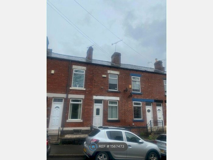 3 Bedroom Terraced House To Rent In Minto Road, Sheffield, S6