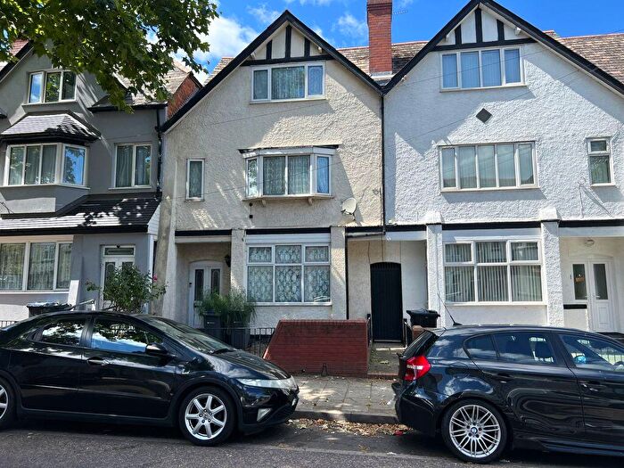 6 Bedroom Terraced House For Sale In Lansdowne Road, Birmingham, B21