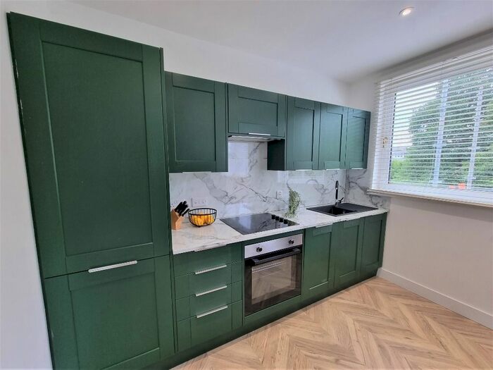 2 Bedroom Flat To Rent In Richmond Terrace, Rosemount, Aberdeen, AB25