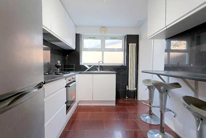 3 Bedroom Terraced House To Rent In Harrow Road, London, E11