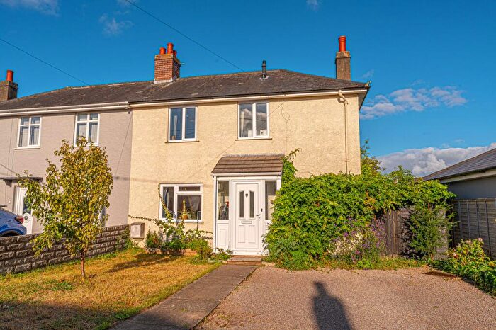 3 Bedroom Semi-Detached House For Sale In Meadowcroft, Rogiet, NP26