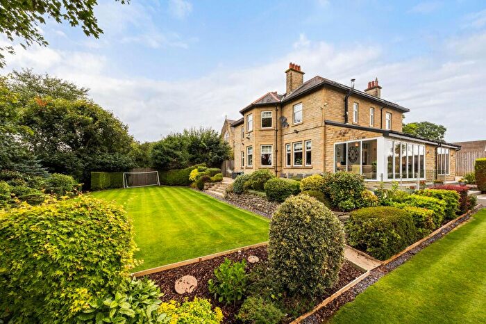 5 Bedroom Detached House For Sale In St. Barnabas Drive, Littleborough, OL15