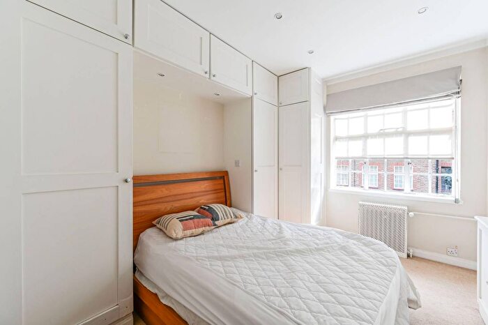 1 Bedroom Flat To Rent In Kings Road, Chelsea, London, SW3