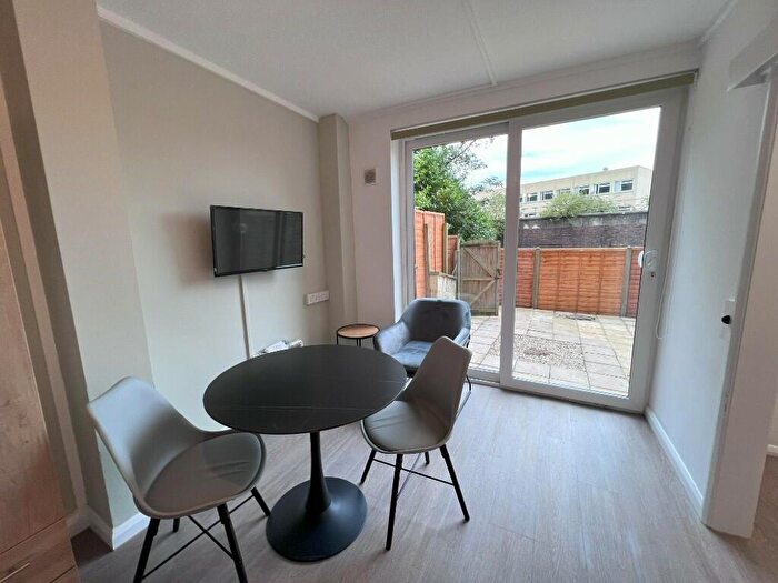 Studio To Rent In Wells Road, BA2