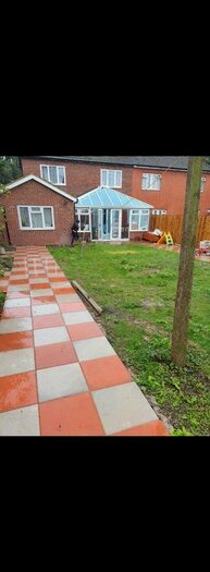 Studio To Rent In Ive Farm Close, London E10