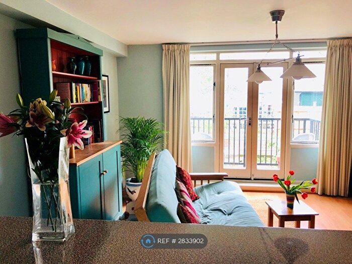 1 Bedroom Flat To Rent In Wharfdale Road, London, N1
