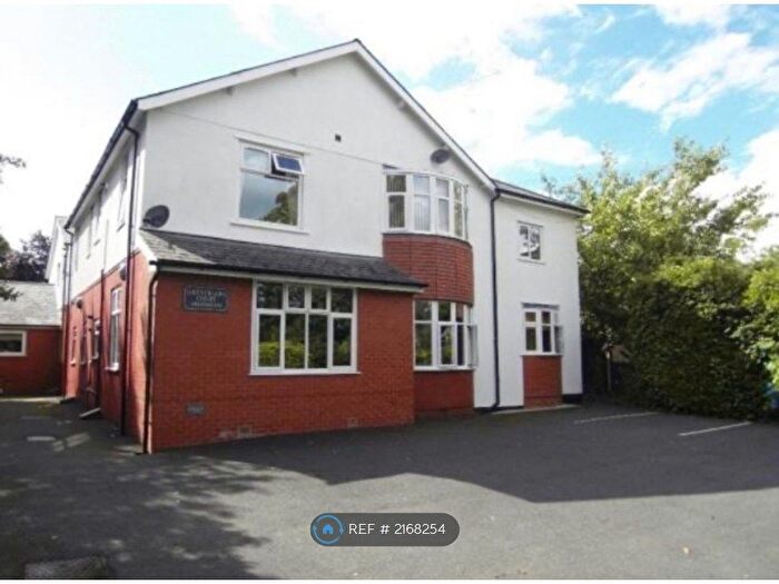 2 Bedroom Flat To Rent In Cop Lane, Preston, PR1
