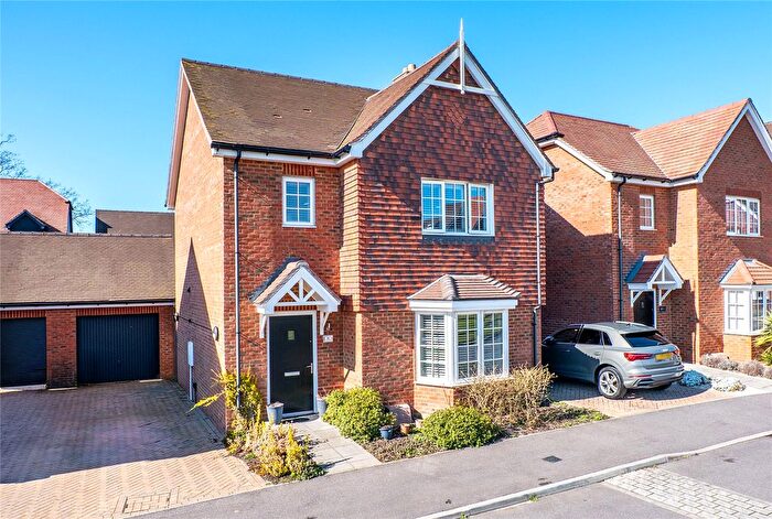 3 Bedroom Detached House For Sale In Barty Way, Thurnham, Maidstone, Kent, ME14