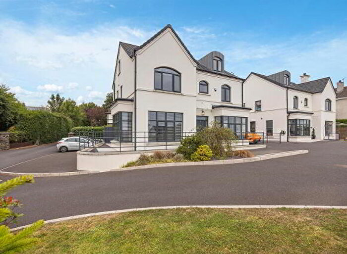 5 Bedroom Detached House For Sale In Shore Road, Carrickfergus, BT38