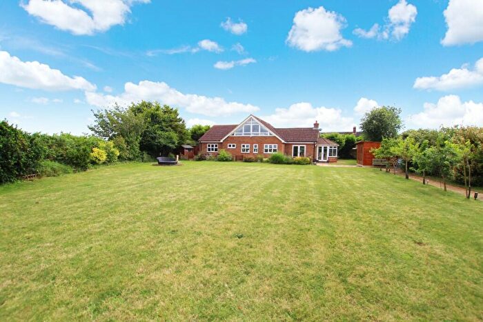 5 Bedroom Detached House For Sale In Heath Road, Gamlingay, SG19
