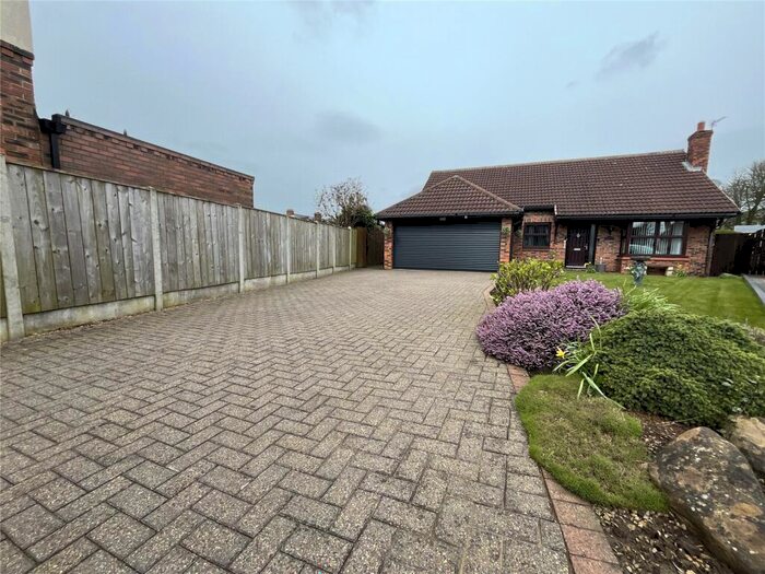 3 Bedroom Bungalow For Sale In Kirkstone Court, Kirk Merrington, Spennymoor, DL16