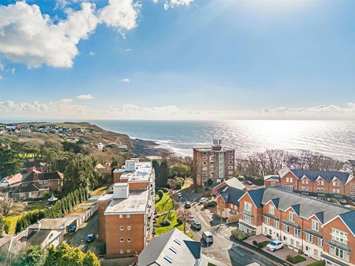 2 Bedroom Flat For Sale In Brynfield Court, Langland, Swansea, SA3