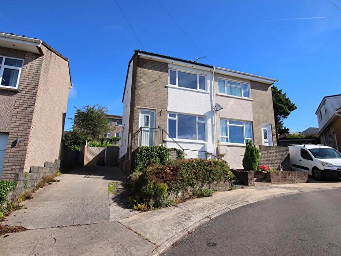 2 Bedroom Semi-Detached House For Sale In Hillcrest, Brynna, Rhondda Cynon Taf, CF72