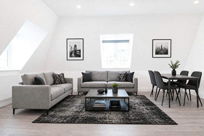 2 Bedroom Flat To Rent In Sparrow House, Glengall Road, HA8