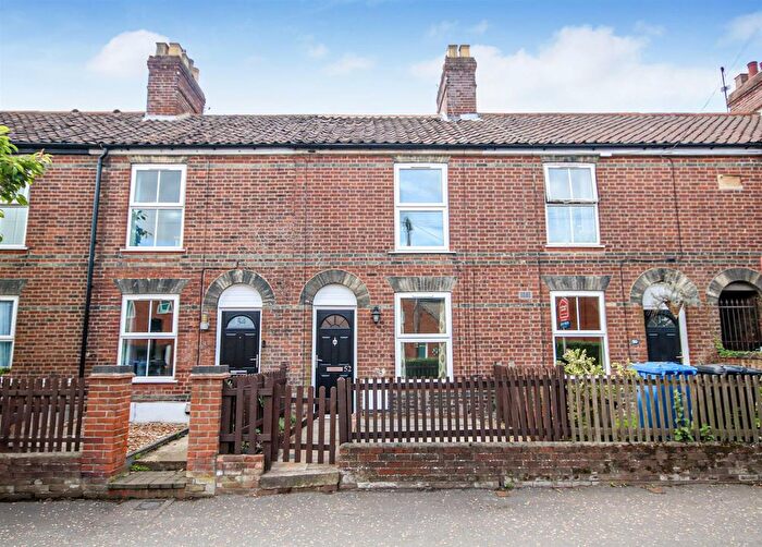 2 Bedroom Terraced House For Sale In Magpie Road, Norwich, NR3