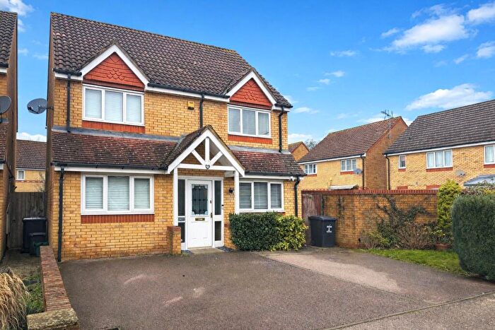 4 Bedroom Detached House For Sale In Orwell Avenue, Stevenage, SG1