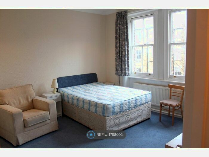 Studio To Rent In Mornington Avenue, London, W14