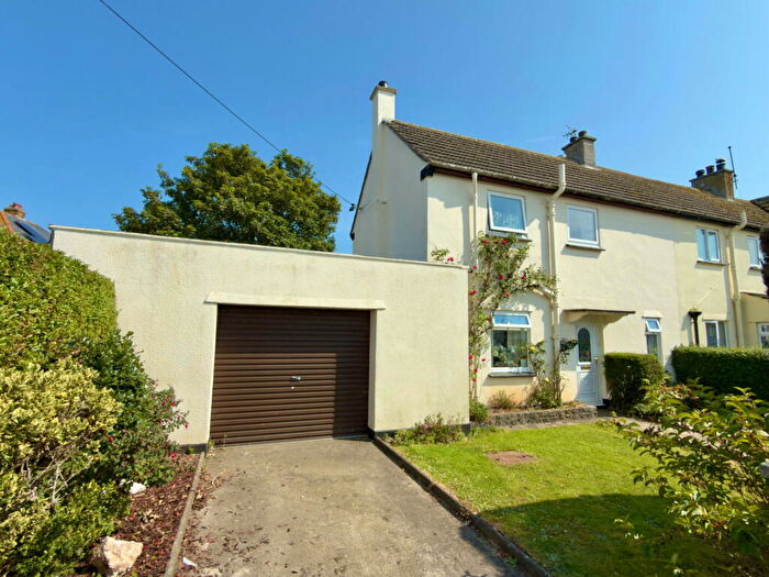 2 Bedroom End Of Terrace House For Sale In Port Isaac, PL29