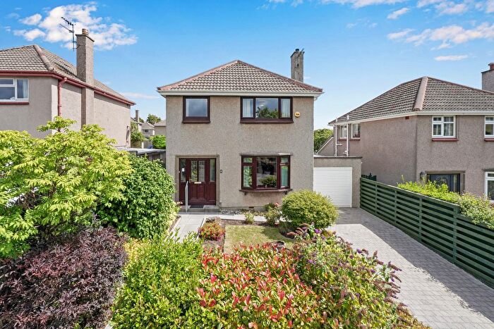 3 Bedroom Detached House For Sale In Swanston Place, Swanston, Edinburgh, EH10