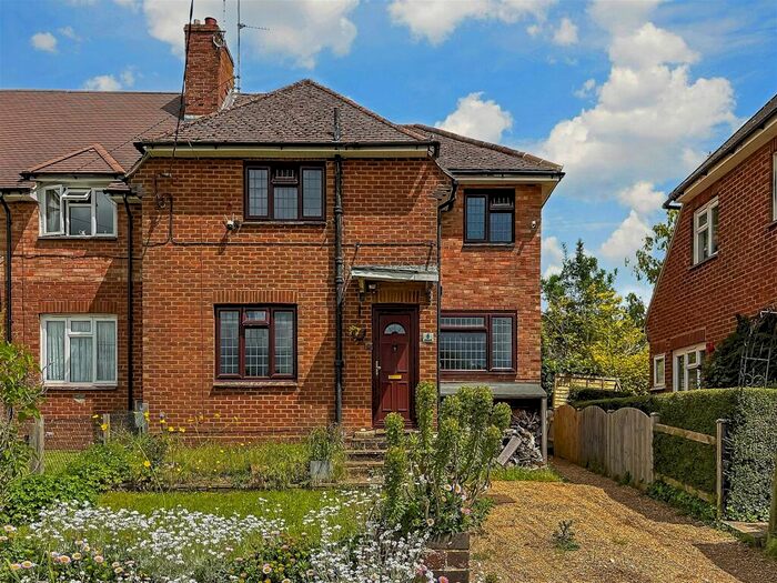 4 Bedroom End Of Terrace House For Sale In Lodgelands, Ardingly, West Sussex, RH17