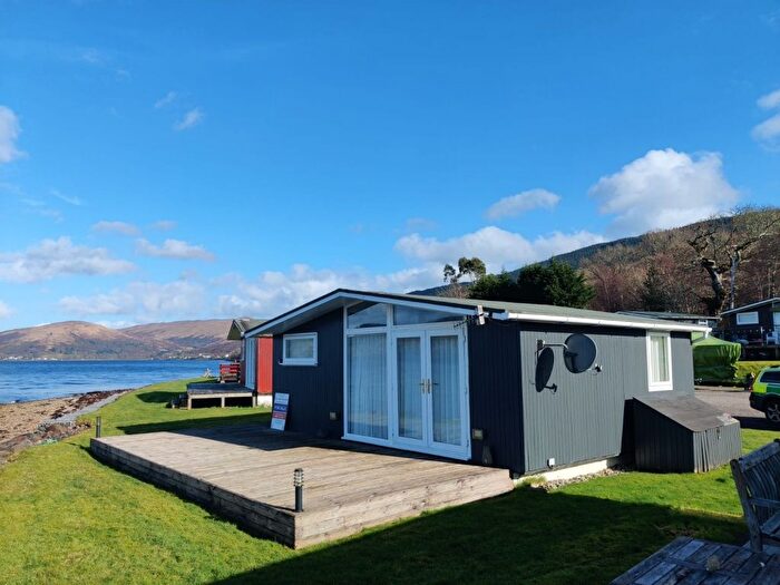 2 Bedroom Chalet For Sale In Eas Mhor Lodges Strathlachlan, Strachur, PA27