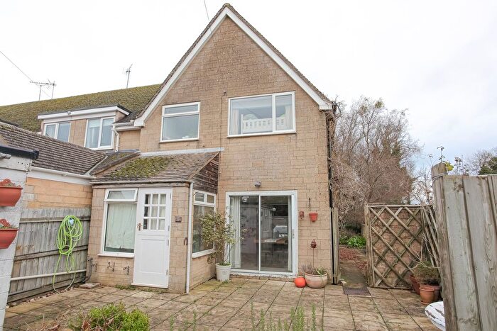 2 Bedroom Semi-Detached House For Sale In Hill Rise, Great Rollright, OX7