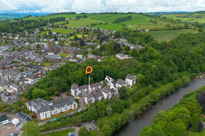 2 Bedroom Flat For Sale In Riverside Park, Blairgowrie, PH10