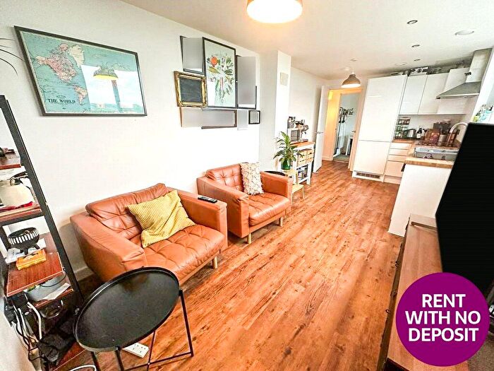 2 Bedroom Flat To Rent In Ashton Lane, Sale, Greater Manchester, M33