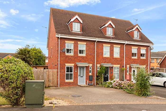 3 Bedroom End Of Terrace House For Sale In Swift Drive, Scawby Brook, Brigg, Lincolnshire, DN20