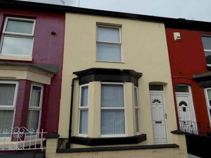 3 Bedroom House To Rent In Kilburn Street, Bootle, - Available With Zero Deposit Guarantee, L21