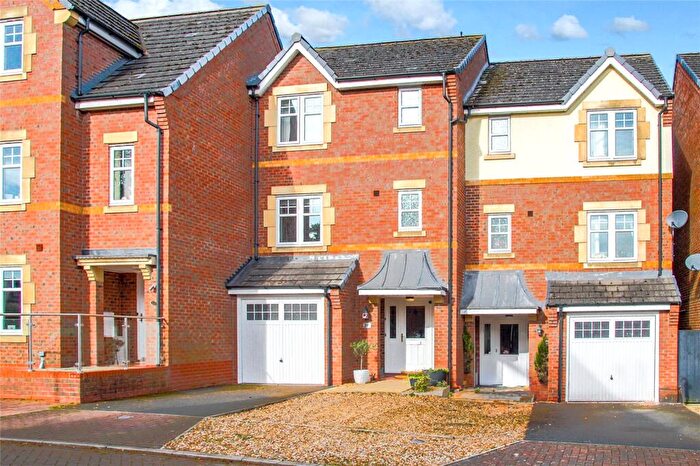 4 Bedroom Town House For Sale In Crown Drive, Malkins Bank, Sandbach, Cheshire, CW11