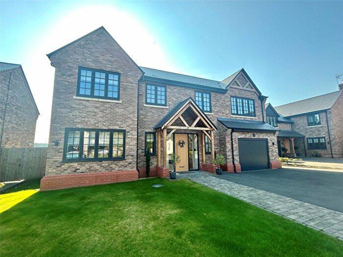 5 Bedroom Detached House For Sale In Stables Close, Wirral, Merseyside, CH63
